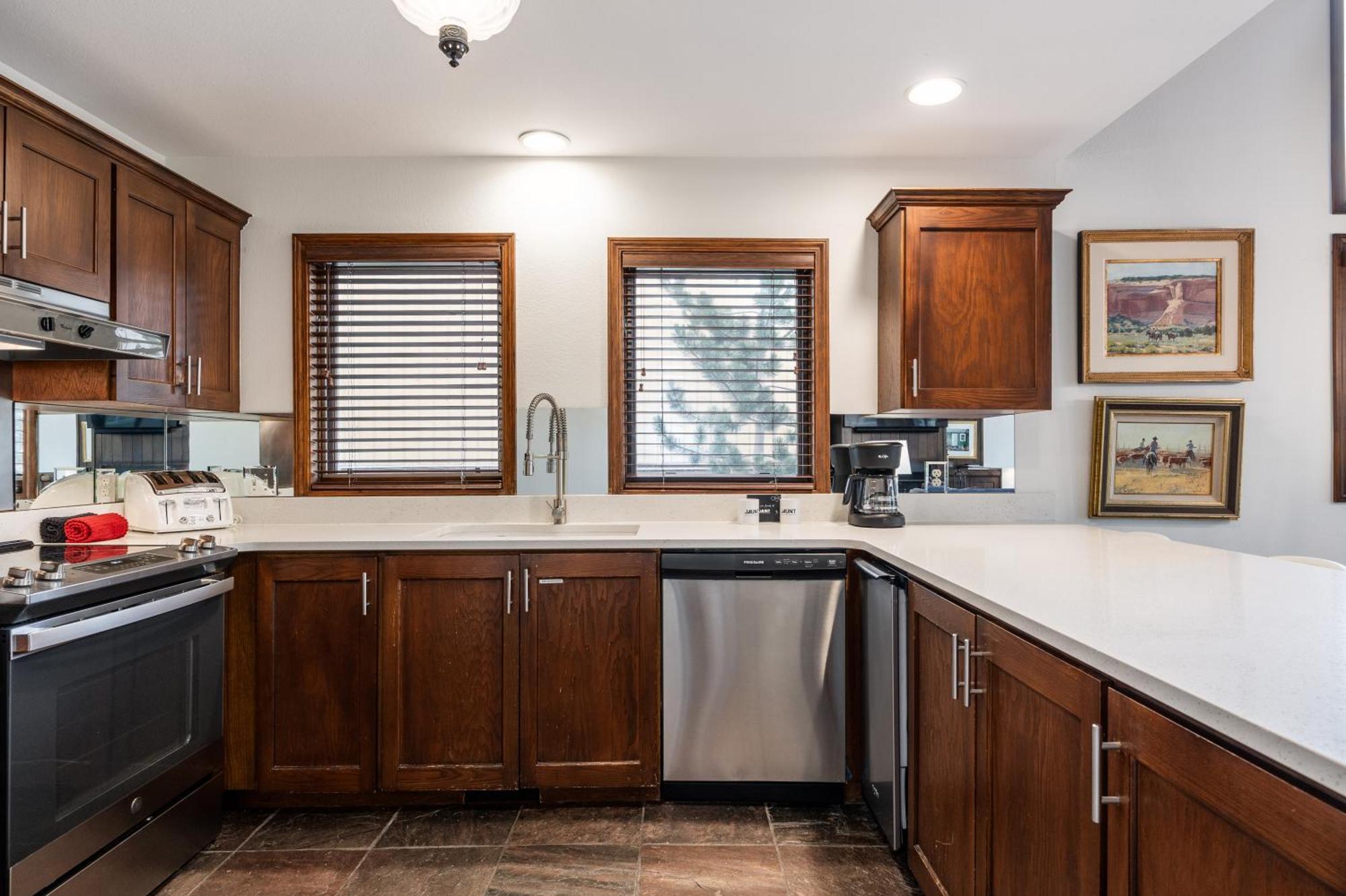 Deer Valley Little Belle Ultimate Ski Getaway, Sleeps 14, Luxury Design, Private Hot Tub, Park Stadt Exterior foto